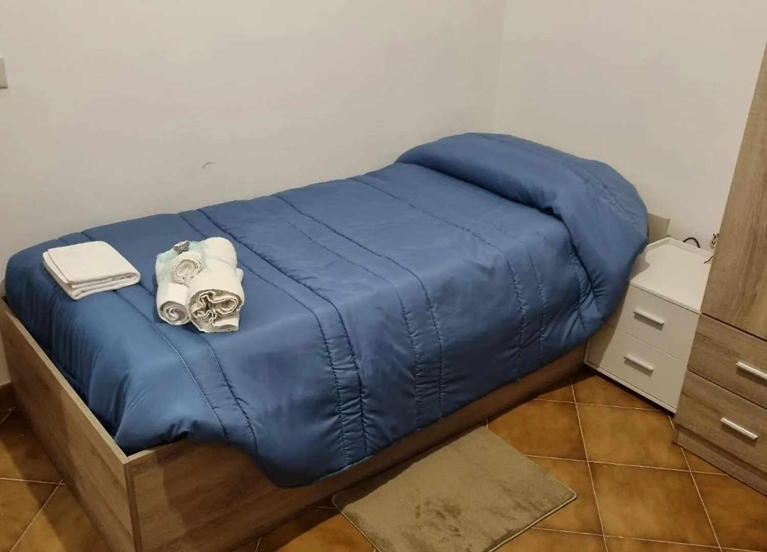 Le Stanze Di Aurora Panzió Palermo Olaszország